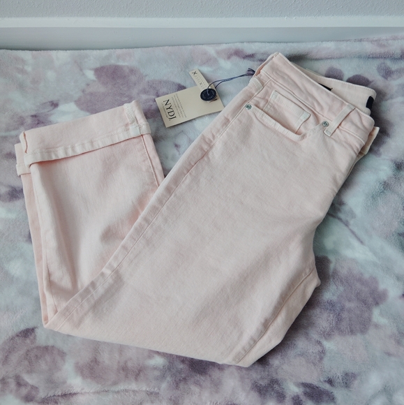 Not Your Daughter Jeans Light Pink Capri Pants - Picture 4 of 6